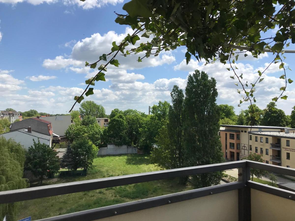 Stadtdschungel Fewo Mit Balkon 콧부스 외부 사진