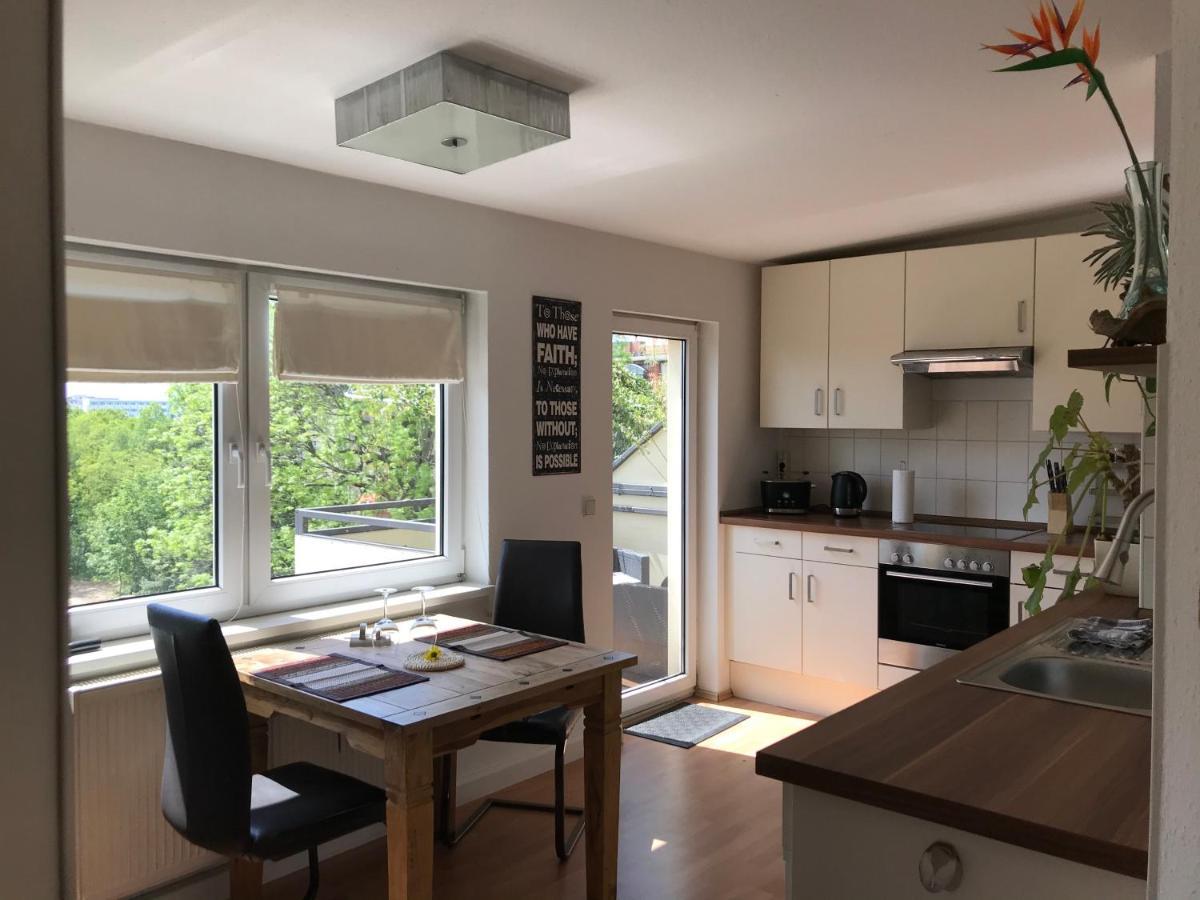Stadtdschungel Fewo Mit Balkon 콧부스 외부 사진